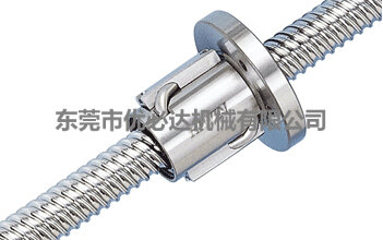 注塑機(jī)研磨絲桿維護(hù)工作中，清潔不可少